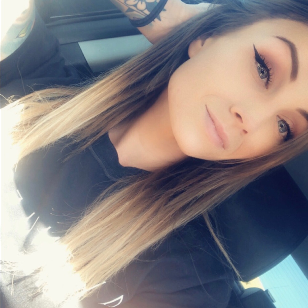 Meet your Posher, Brittany